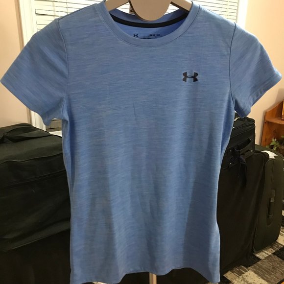 NWOT Under Armour t shirt - Picture 4 of 7